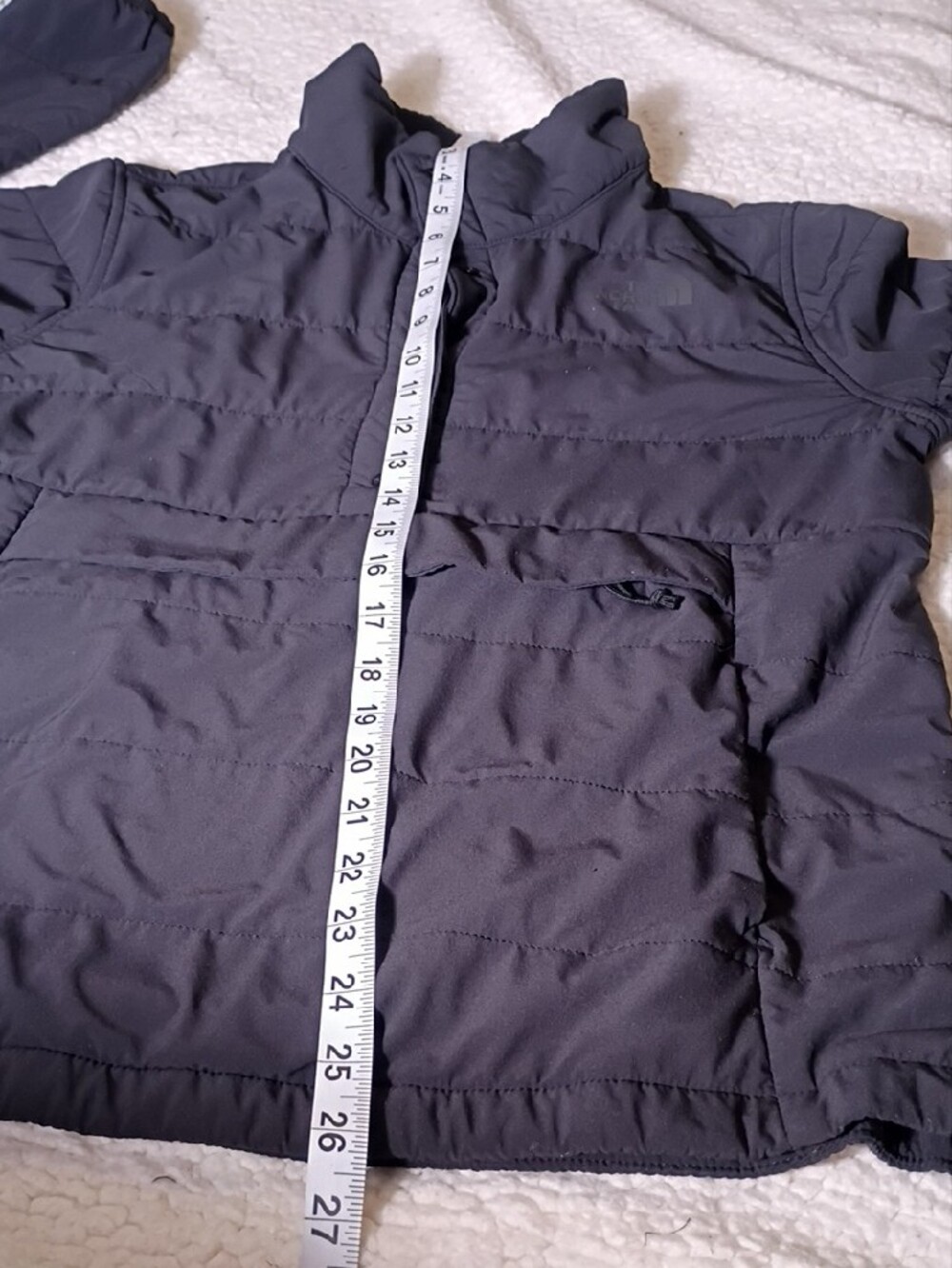 The North Face Black Quilted Snap Pullover - Picture 11 of 12